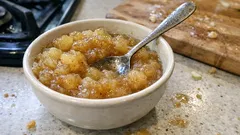 Pear and Apple Jam with Cinnamon — a cozy homemade spread for fall mornings